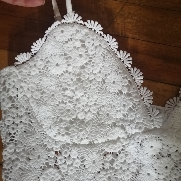 Crochet bodysuit - Picture 2 of 3